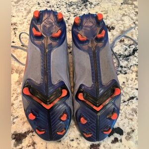 Nike Mercurial Size 6 Soccer Cleats